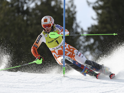 Na snímke slovenská lyžiarka Petra Vlhová na trati počas 1. kola slalomu na finálovom podujatí Svetového pohára