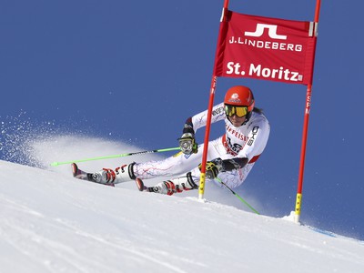 Petra Vlhová na trati počas obrovského slalomu žien na MS vo švajčiarskom St. Moritzi