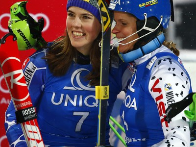 Petra Vlhová a Veronika Velez-Zuzulová po vynikajúcom slalome vo Flachau
