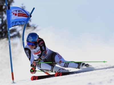 Petra Vlhová na trati počas 1. kola obrovského slalomu v Jasnej