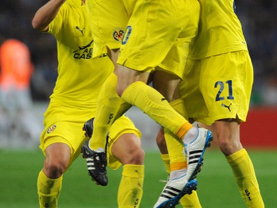 Hráči Villarrealu sa radujú z gólu