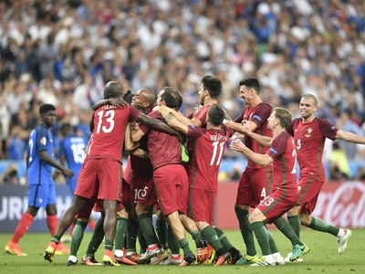 Obrovská radosť hráčov Portugalska