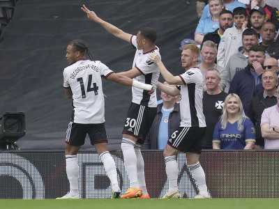 Carlos Vinícius a gólové oslavy futbalistov Fulhamu