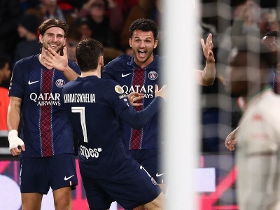 Hráči PSG sa radujú