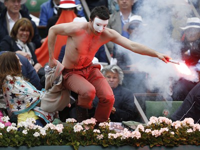 Finále Roland Garros narušil