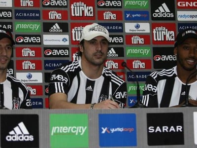 Quaresma, Almeida a Manuel