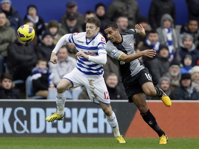 Jamie Mackie a Kyle Naughton