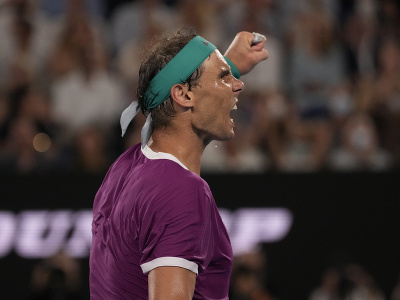 Rafael Nadal oslavuje zisk bodu
