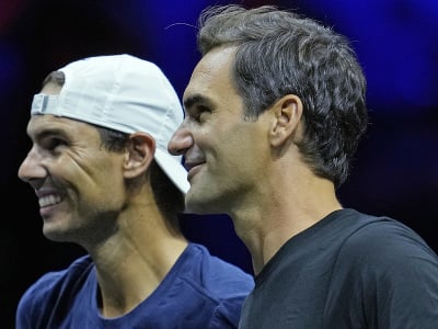 Roger Federer a Rafael Nadal počas tréningu pred Laver Cupom