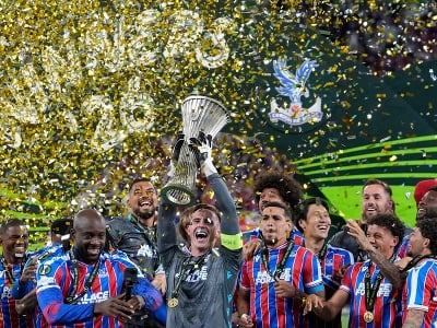 Crystal Palace oslavuje 