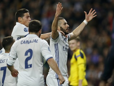 Karim Benzema oslavuje svoj úvodný gól