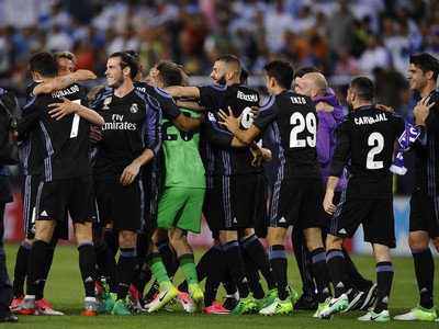 Hráči Realu Madrid oslavujú ligový titul