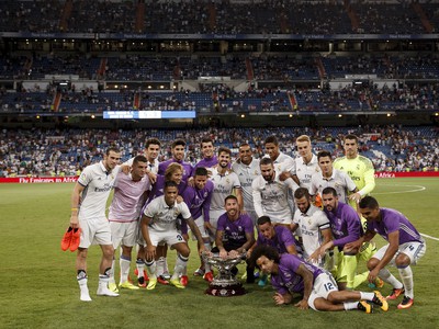 Hráči Reaulu získali trofej Santiaga Bernabéua
