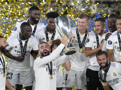 Futbalisti Realu Madrid oslavujú zisk európskeho Superpohára UEFA
