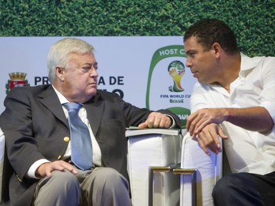 Ricardo Teixeira a Ronaldo