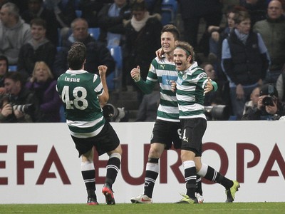 Ricky van Wolfswinkel sa teší z gólu