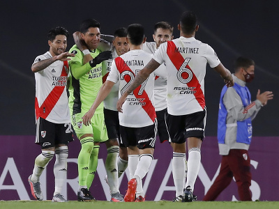 Radosť hráčov River Plate po výhre v Pohári osloboditeľov