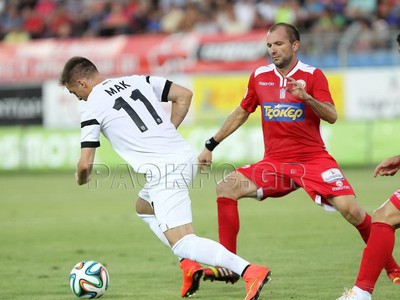 Róbert Mak (11) sa v drese PAOK Solún dočkal premiérového ligového gólu