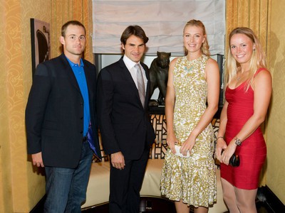 Tenisti v civile: Roddick, Federer, Šarapovová a Wozniacka pred exhibíciou v New Yorku