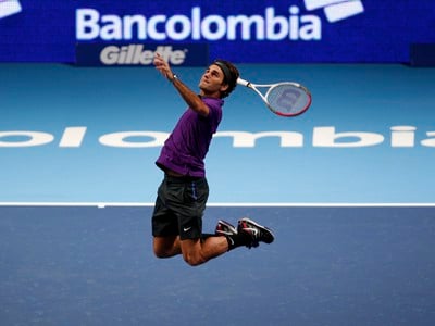 Roger Federer počas exhibície