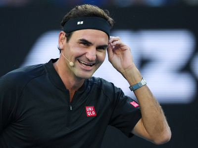 Roger Federer počas exhibičného zápasu