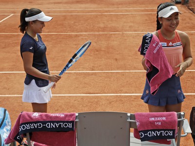 Japonský pár Eri Hozumiová a Makoto Ninomijaová vo finále neuspel