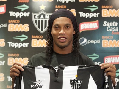 Ronaldinho s novým dresom
