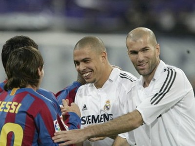 Lionel Messi a Zinedine Zidane 