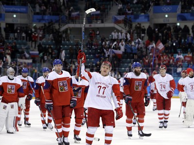 Radosť ruských hokejistov a sklamanie tých českých
