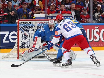 Diváci v súboji Ruska s Kazachstanom boli svedkami 10-gólovej prestrelky
