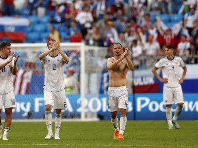 Sklamaní ruskí futbalisti po krutej priúčke od Uruguaju
