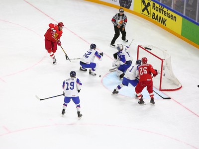 Útočná akcia ruských hokejistov