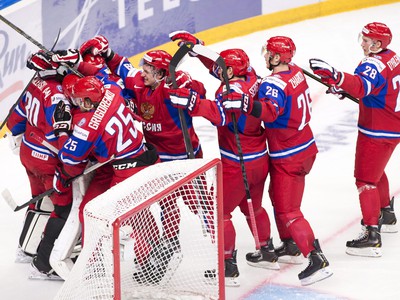 Víťazné oslavy hokejistov Ruska