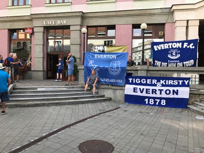 Fanúšikovia Evertonu v Ružomberku 