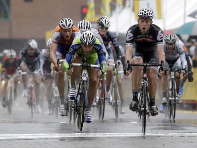 Peter Sagan (v zelenom)