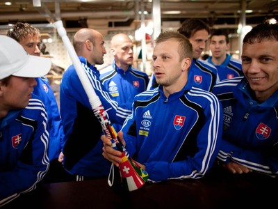 Slovenskí hráči pri nakupovaní