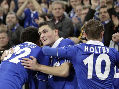 Tímová radosť hráčov Schalke