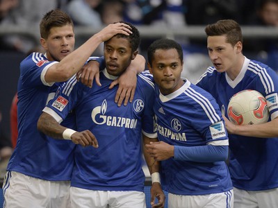Klaas-Jan Huntelaar, Michel Bastos,