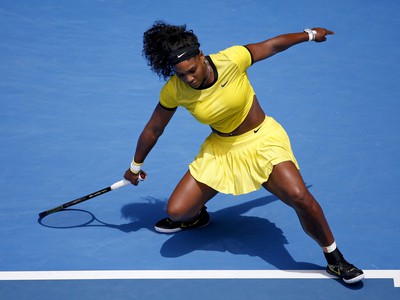 Američanka Serena Williamsová vyradila vo štvrťfinále Rusku Mariu Šarapovovú