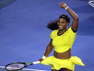 Serena Williamsová zdolala Agnieszku Radwanskú a je vo finále Australian Open v Melbourne