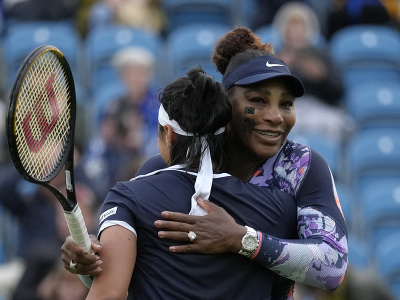 Serena Williamsová sa po boku Ons Jabeurovej dočkala víťazného návratu