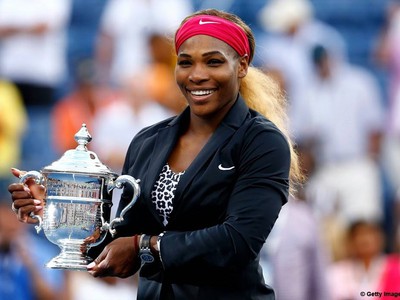 Serena Williamsová s trofejou US Open