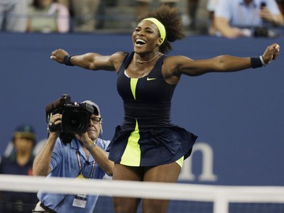 Šťastná Serena Williamsová po zisku štvrtej trofeje na US Open