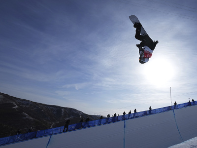 Americký snoubordista Shaun White potvrdil v piatok na zimných olympijských hrách v Pekingu ukončenie kariéry