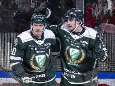 Joakim Nygård (vľavo) a