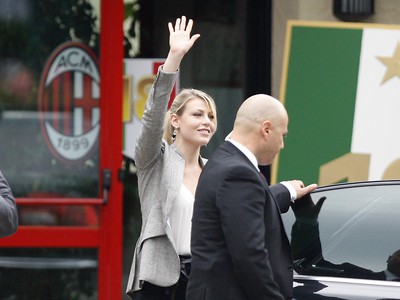 Barbara Berlusconiová pôsobí ako nežná blondínka, na Miláno však dohliada tvrdou rukou.