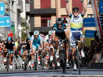 Simmon Gerrans pred Petrom