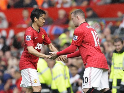 Wayne Rooney strieda Šindžiho Kagawu