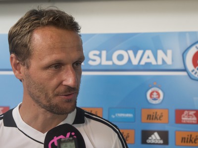 Na snímke tréner ŠK Slovan Bratislava Ivan Vukomanovič