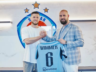 Rakúsky obranca Kevin Wimmer